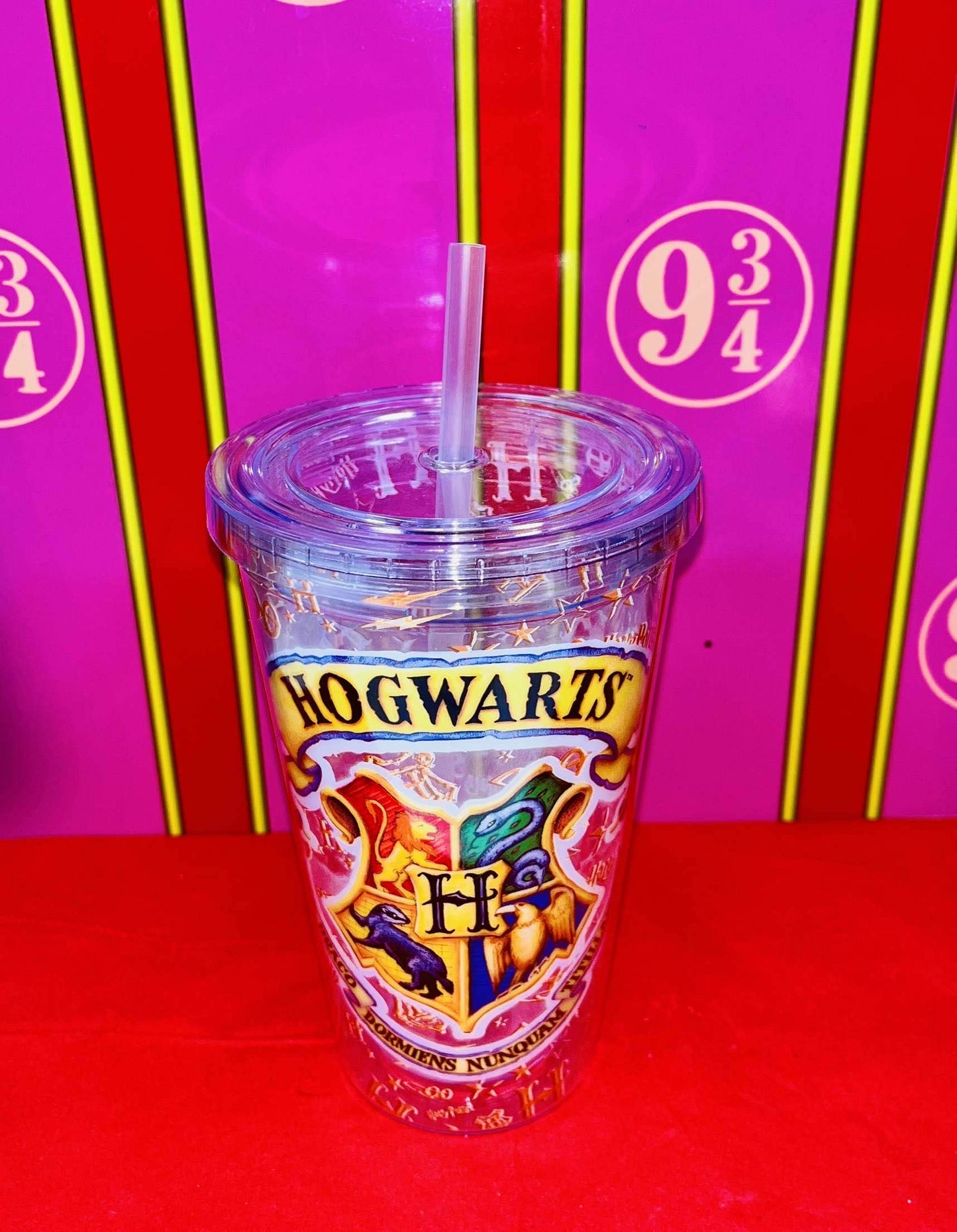 gobelet 4 Maisons en Plastique