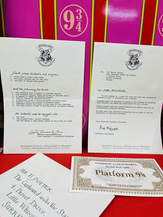 Lettre Poudlard avec Adhésion, Fourniture Scolaire et Ticket de Train